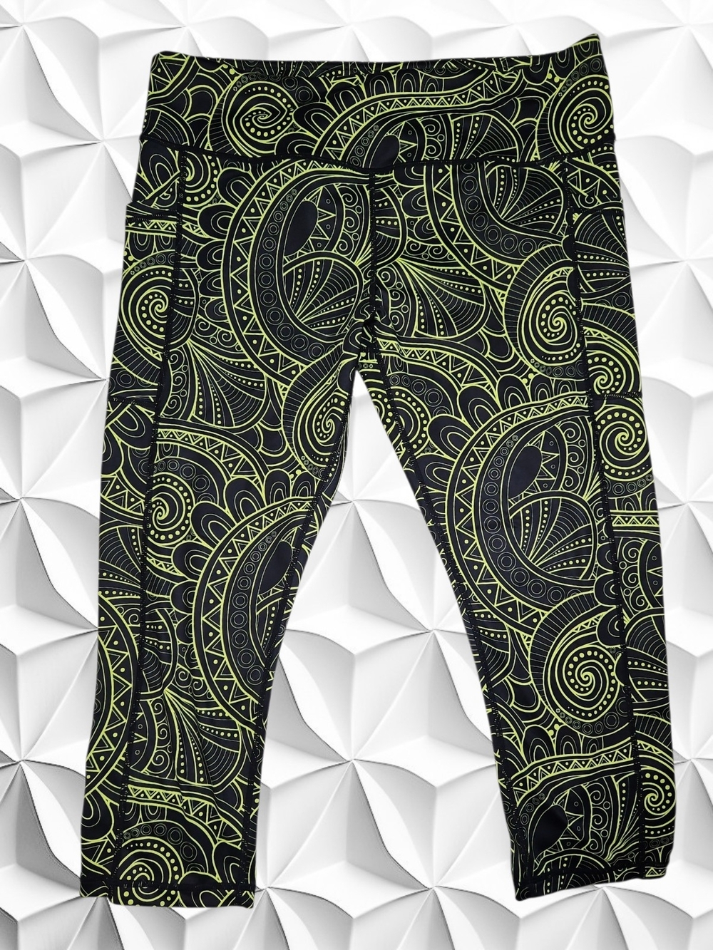 Constantly Varied Gear Black and Lime Paisley Cropped Leggings XXL